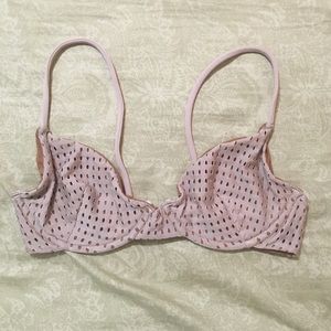 Acacia Mesh Manhattan Clay Top